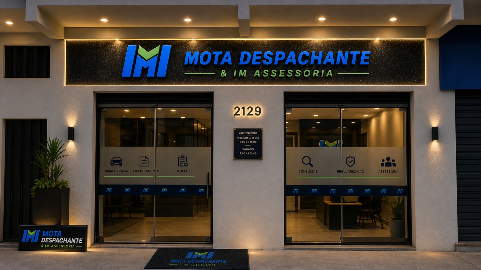 Fachada atual da IM Assessoria iluminada